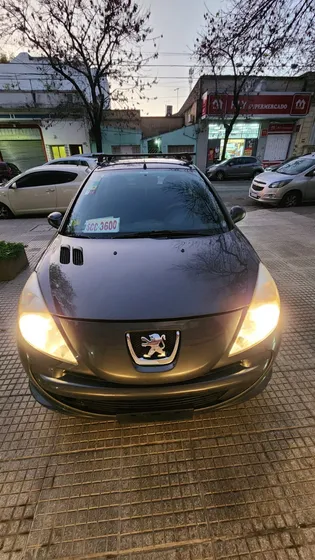 Peugeot 207 1.4 Compact Active N 5 P