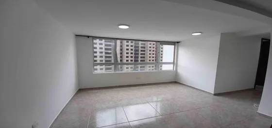 Apartamento En Arriendo Las Colinas (279061727).