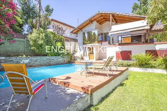 Venta Casa En Quinchamalí / Mall Sport, Las Condes