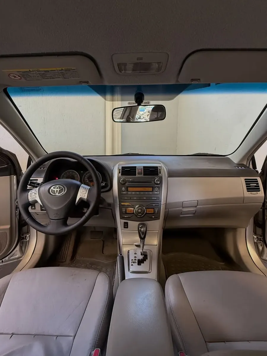 Toyota Corolla 2012 2.0 16v Altis Flex Aut. 4p — foto 4