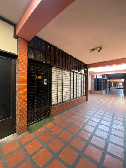 Excelente Oficina En Alquiler/centro Comercial Coche Aragua/pg1112