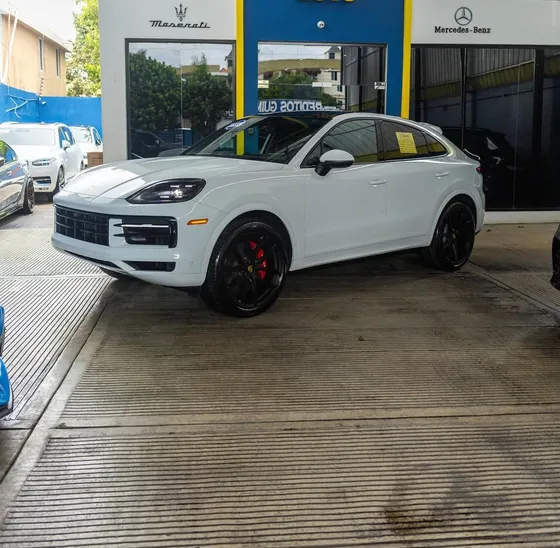 Porsche Cayenne Turbo Americana
