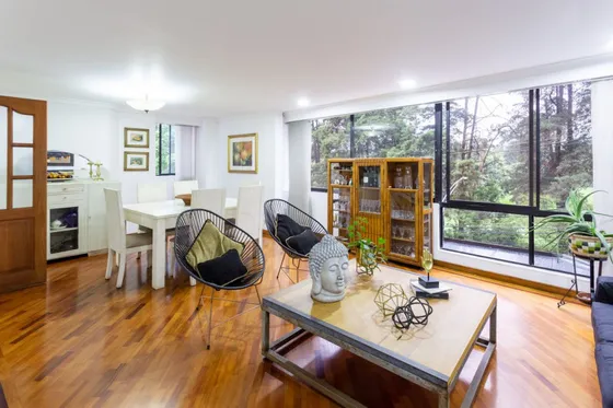 Apartamento En Venta En Altos Del Campestre. Cod V18434