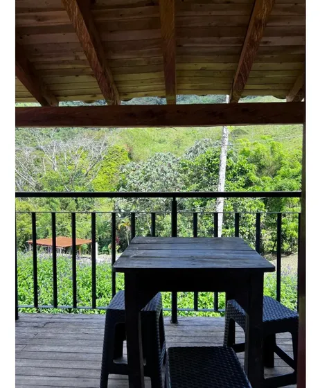 Hermosa Finca A Puerta Cerrada En Cocorna