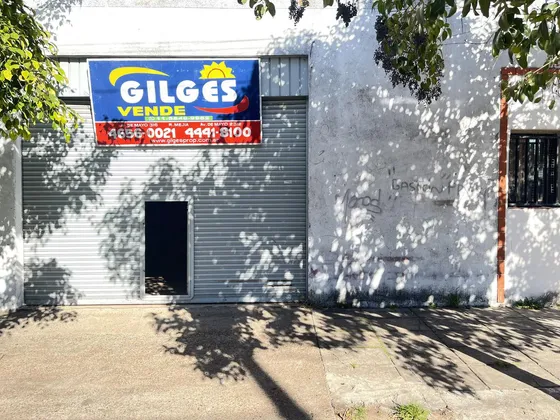 Venta De Galpón 107m²- En San Justo