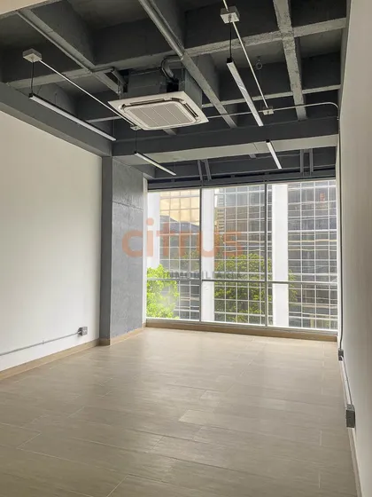 Oficinas En Arriendo Poblado 643-7450865