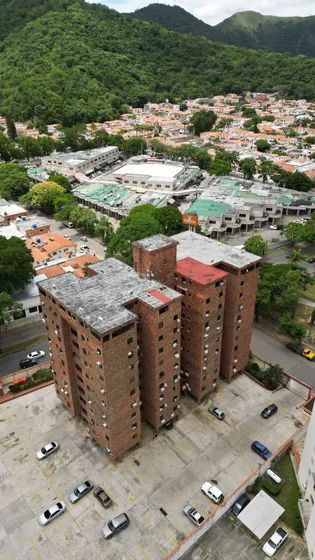 Angelica Rivas Vende Apto, Res Diamante, Urb Trigal Norte. Valencia Carabobo