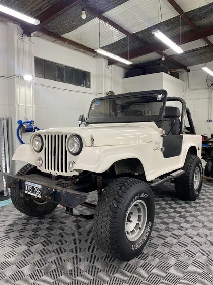 Jeep Ika Potro