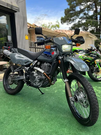 Suzuki Dr 650 Modelo 2011 Como Nueva.