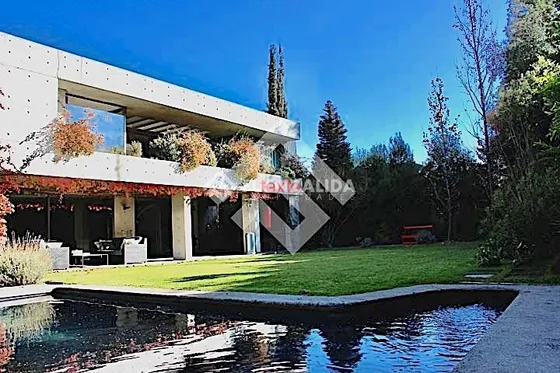 Casa En Venta En Lo Barnechea