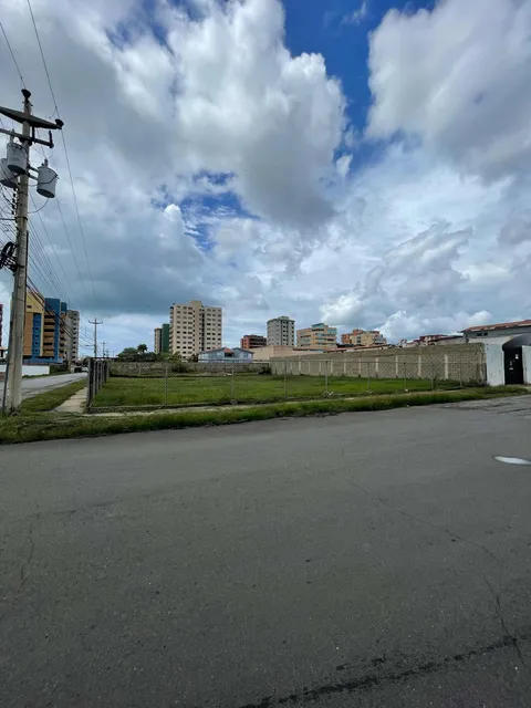 Se Alquila Terreno A Pie De Calle En Esquina En Lecheria