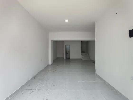 Local En Arriendo En Latina. Cod A30272