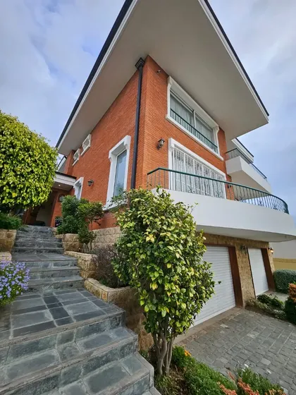 Broker Jardin 7d-6b- Impecable Estado, Vista