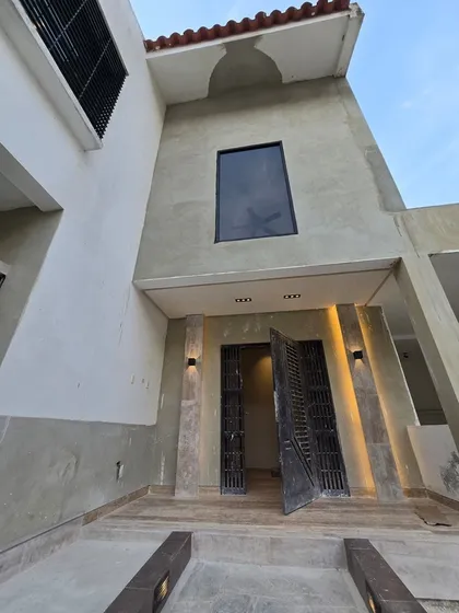 Hermosa Casa Remodelada En Urbanizacion Altos De Prebo Valencia. St
