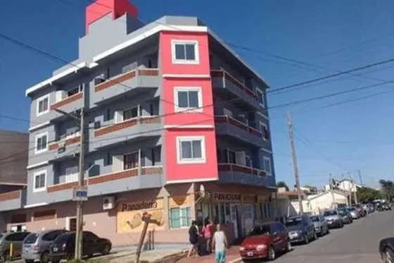 Departamento En Venta - 2 Dormitorios 1 Baño - 50mts2 - Mar Del Tuyu