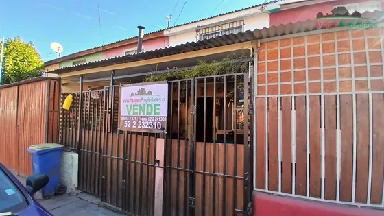 Casa En Venta De 3 Dorm. En Copiapó