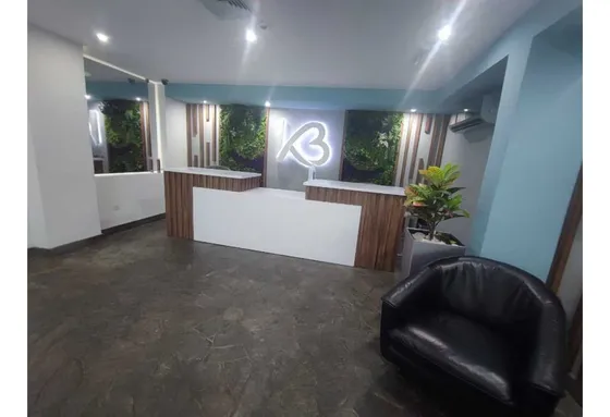 Se Vende/alquila Local Comercial 1006m2 Chuao 1716