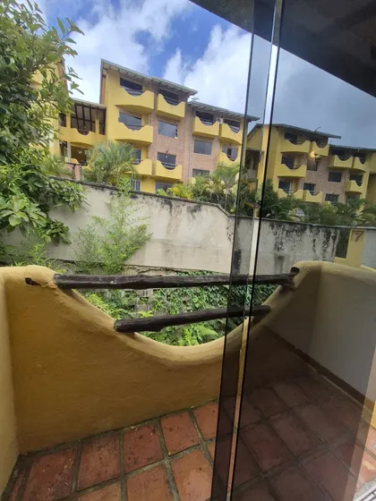 Alquiler De Townhouse Hatillo 600$