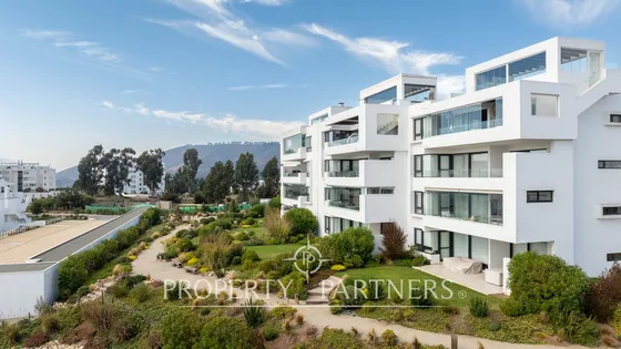 Duplex Con Increible Vista En Marbella