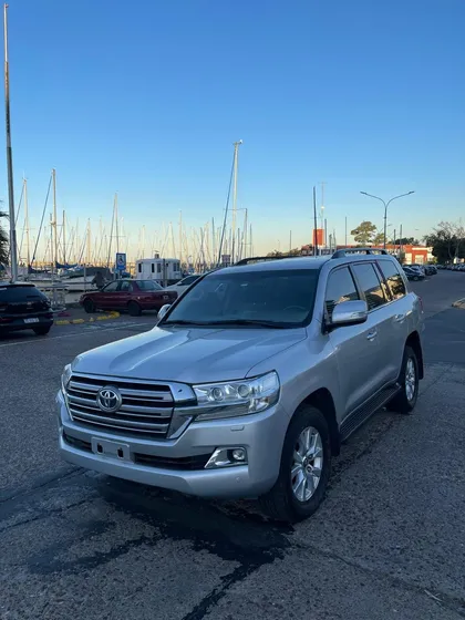 Toyota Land Cruiser 4.5 Td 200 Vx 265cv At W/floormat