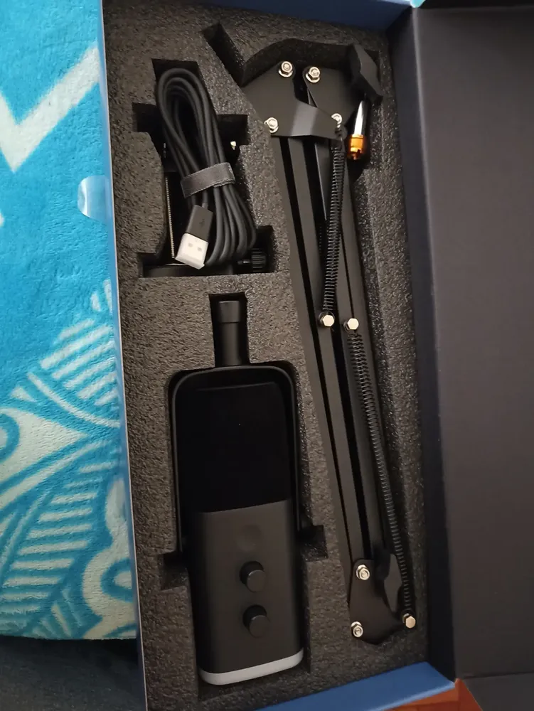 Foto del micrófono compartida por un comprador