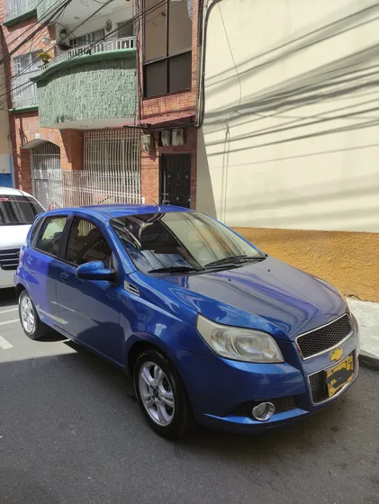 Chevrolet Aveo Emotion 1.6 Gt