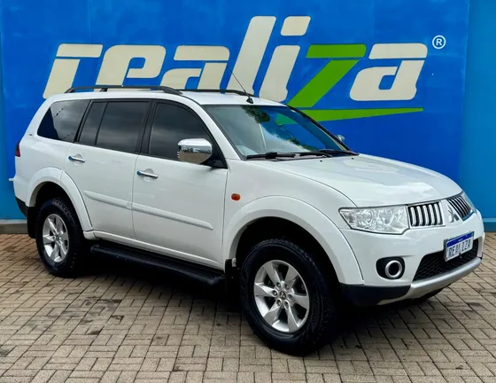 Mitsubishi Pajero Dakar Hpe 3.2 4x4 T.i Dies 5p Aut
