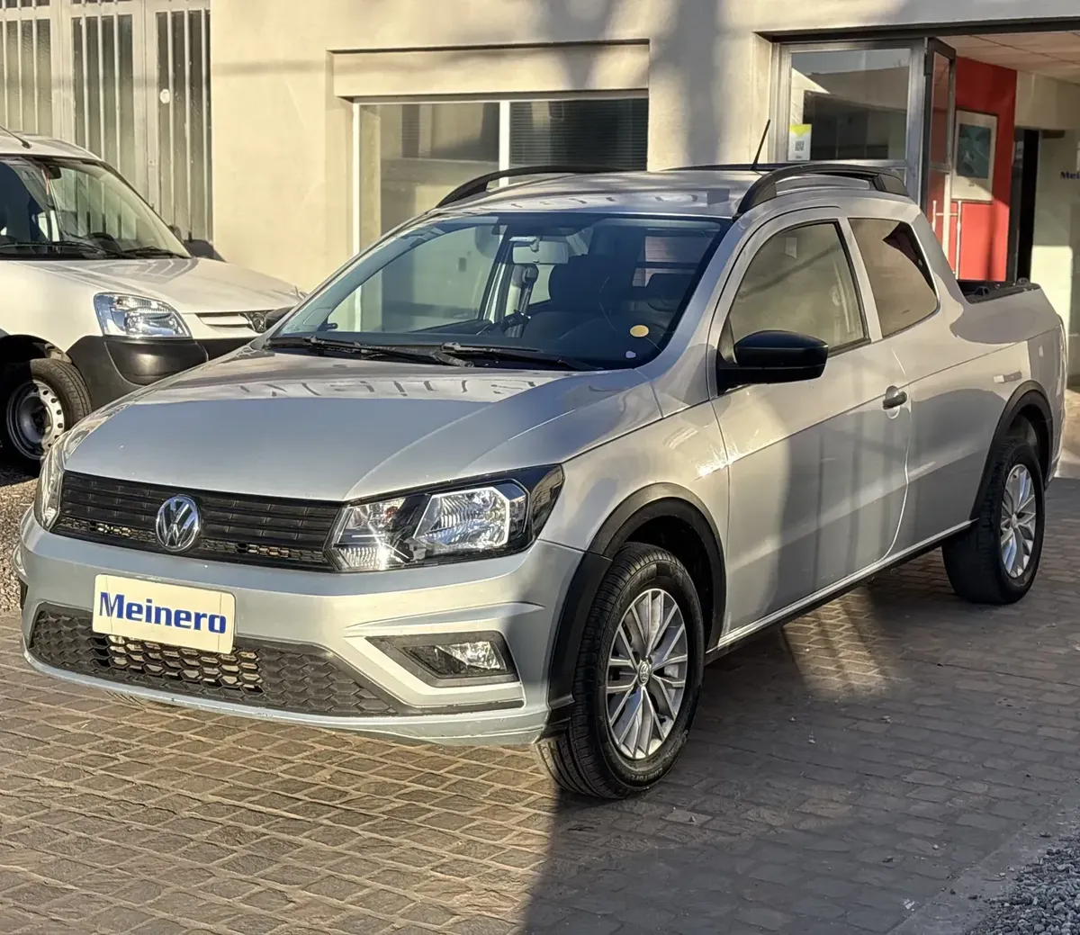 Volkswagen Saveiro 1.6 Gp Cd 101cv Pack High