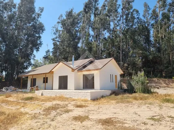 Casa En Venta De 3 Dorm. En La Serena