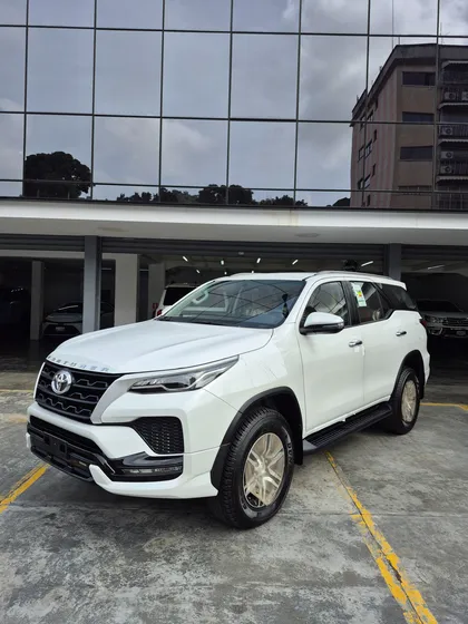 Toyota Fortuner 2.7l