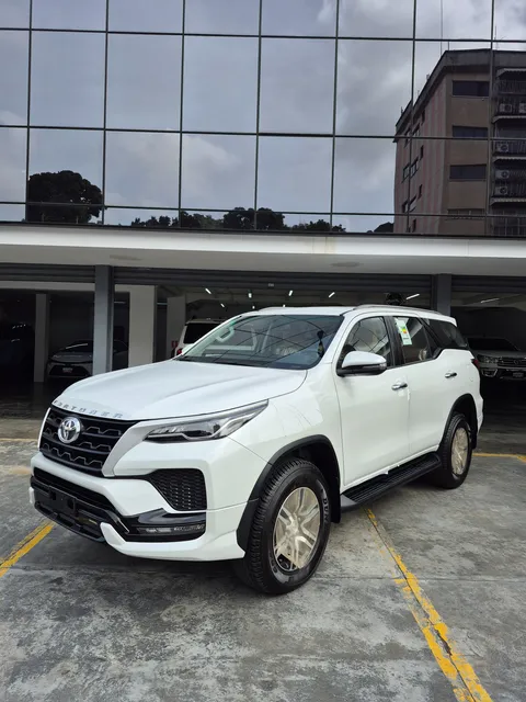 Toyota Fortuner 2.7l