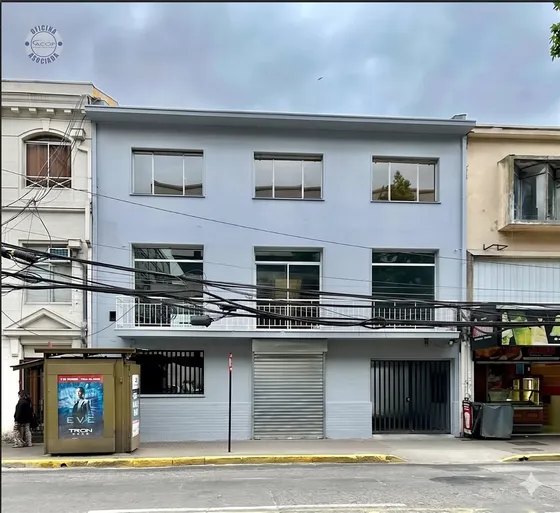 Gran Propiedad Comercial Con Estacionamientos En El Centro