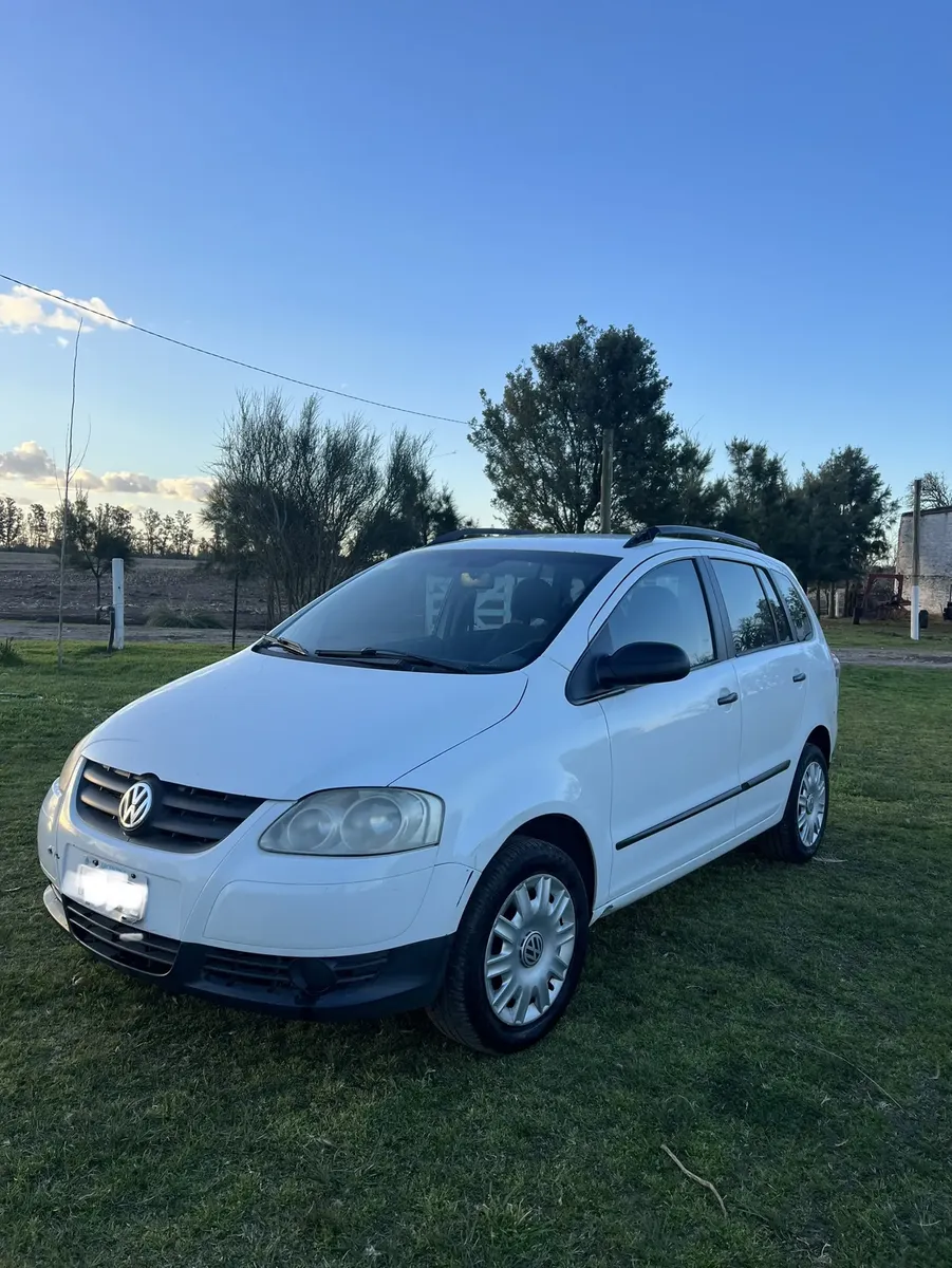 Volkswagen Suran 1.6 I Comfortline 90a