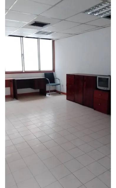 Oficina En Venta En Av. Andres Bello, Caracas ¡oportunidad!