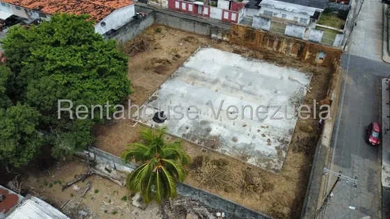 Terreno En Venta Calle 3 Araure - #25-8930 Iv Rah 