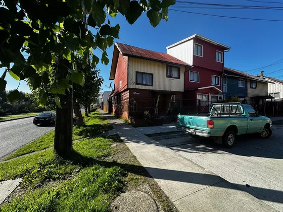 Casa En Venta De 4 Dorm. En Puerto Montt
