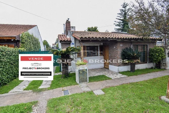 Preciosa Casa En Venta En Castelar