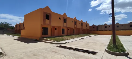 Vende Townhouse Res Trinitarias Guacara Financiamiento Welka