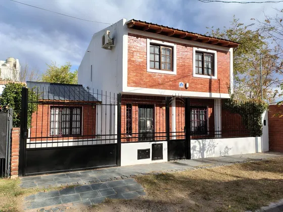 Casa En  Puerto Gaboto 5036 Canal 5