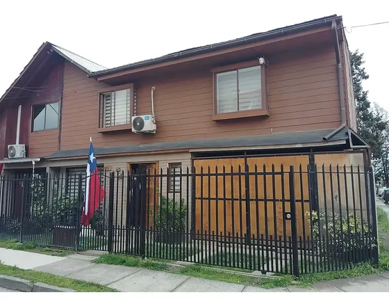 Villa La Capilla, Casa Dos Pisos, Sector Residencial