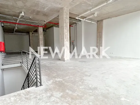 Amplio Local Comercial En Arriendo En Vitacura