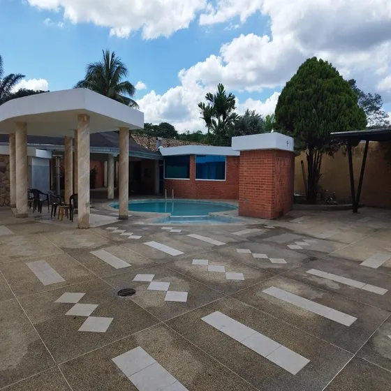 Johana Lazaro Vende Casa En San Diego, En Minigranjas Las Morochas Iv Con Piscina 1.001 Mt² De Terreno  **solo Clientes**