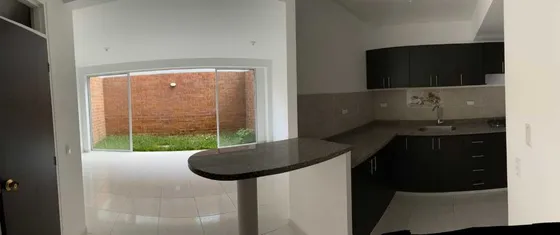 Barrio Las Mercedes - Conjunto Cerrado (casa En Venta)