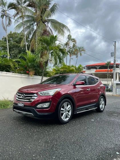 Hiunday Santa Fe Limited
