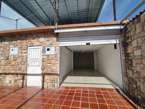  En Alquiler Local Comercial Urbanización El Hipódromo
