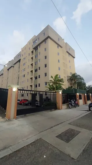 Apartamento En Res. Morichal, Naguanagua. Semi Amoblado
