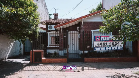 Venta Casa 4 Ambientes San Juusto