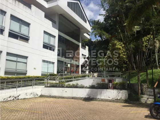 Edificio Disponible Para Arriendo En Medellin