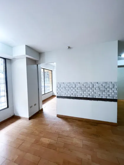 Mr. Alquiler Local Comercial En Residencias El Parque 