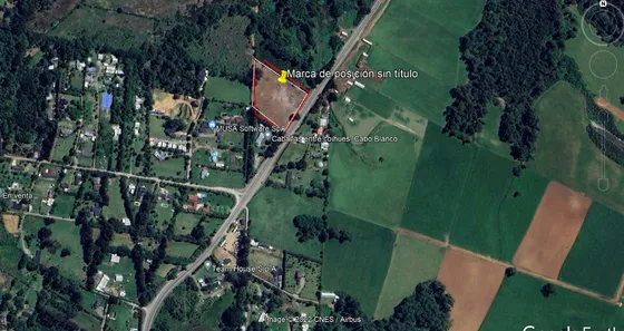 Terreno De 12.000 M2, A 4 K Del Centro, Cabo Blanco Valdivia